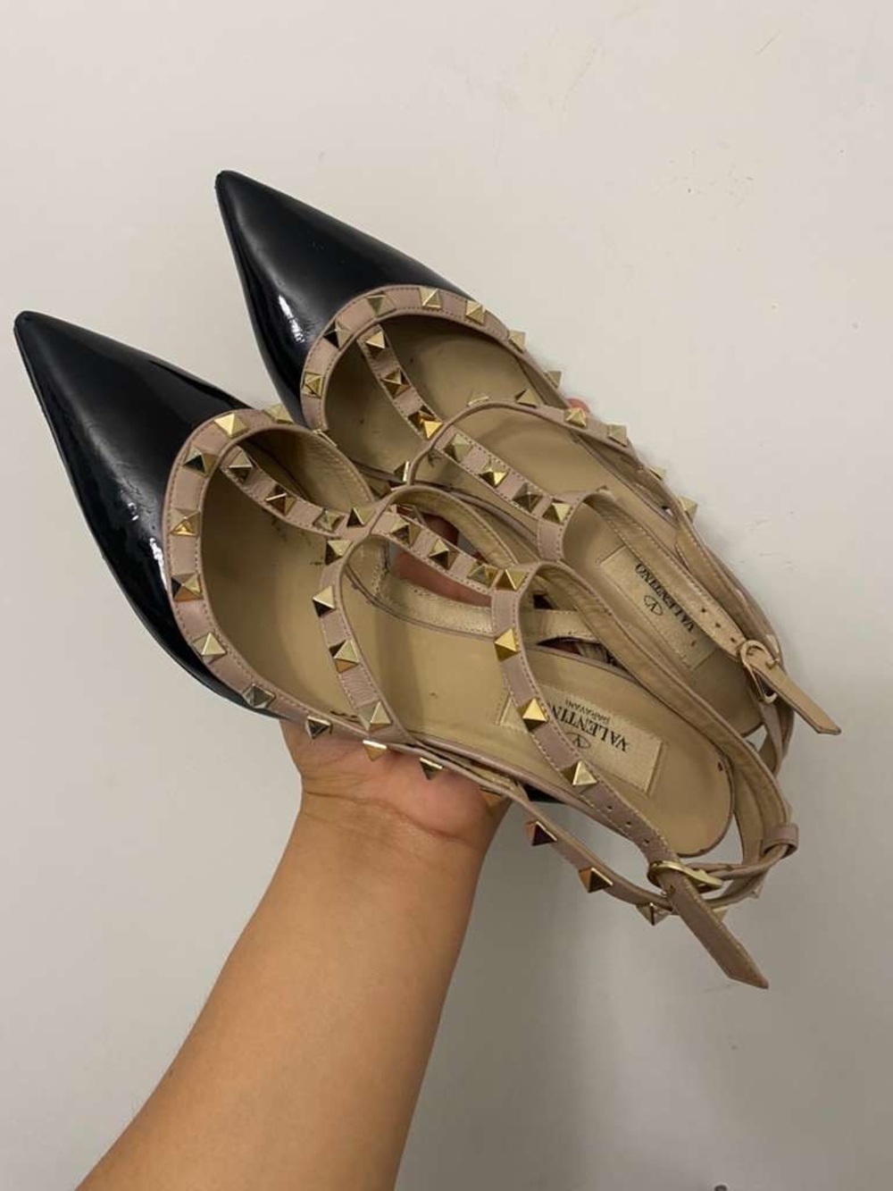 Valentino Garavani Black Patent & Nude Rockstud Slingback Flats